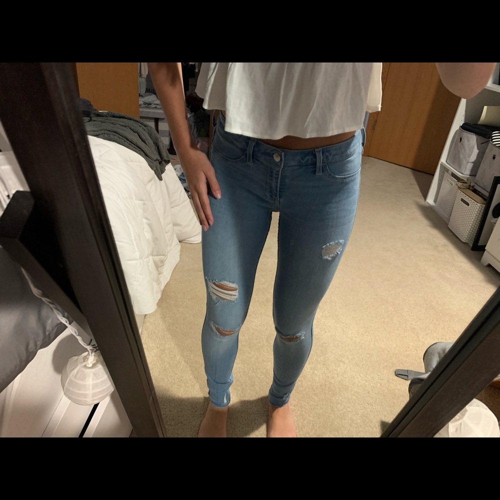Hollister jeans